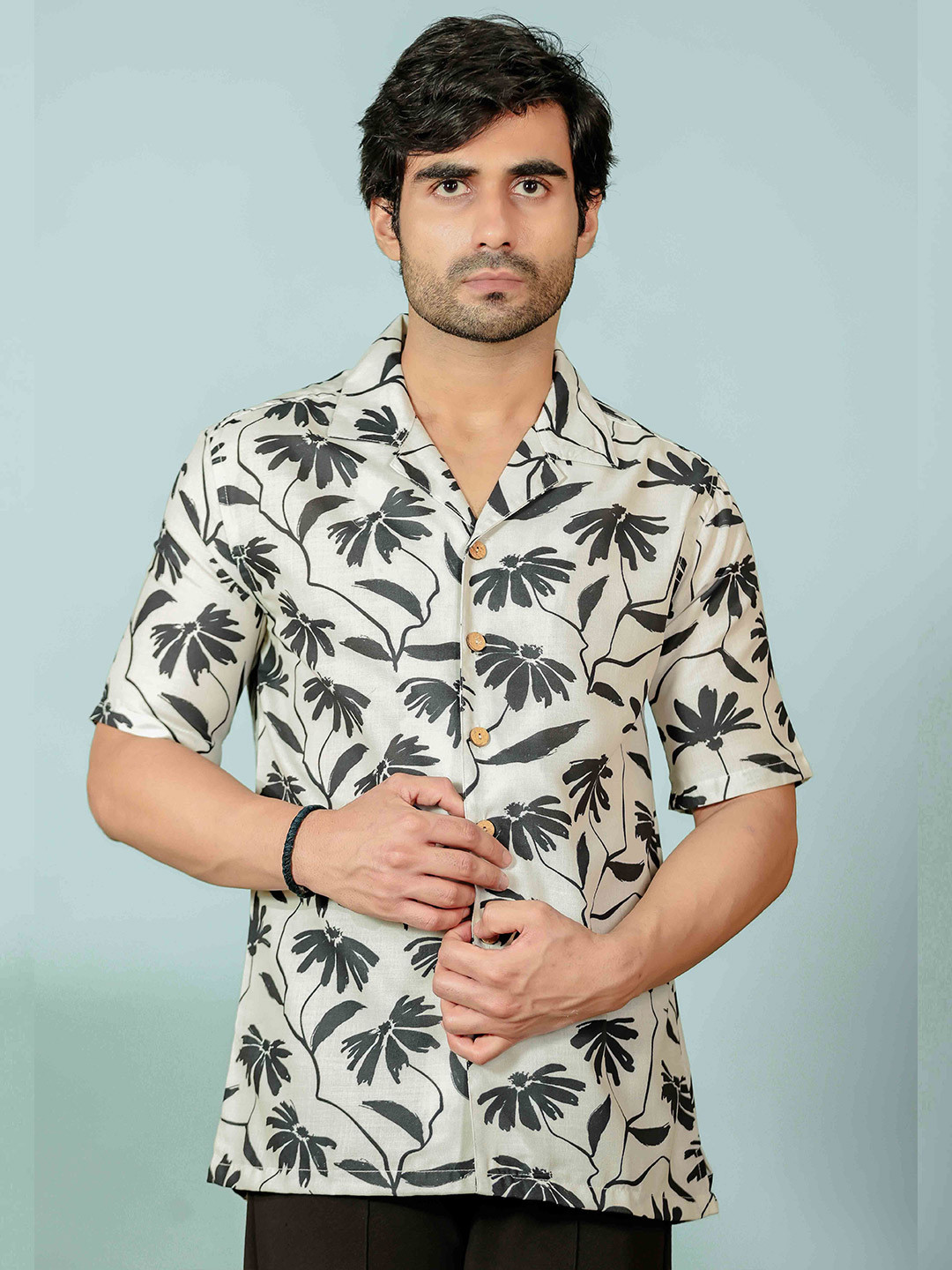 Shortscape Men Standard Fit Cuban Collar Floral Printed Casual Shirt