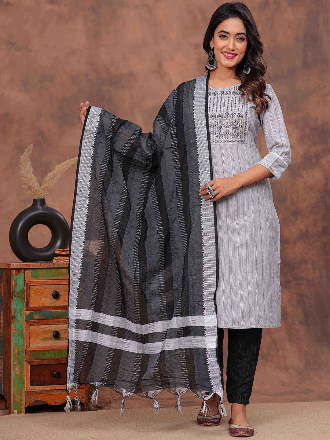 HEARTLOOM Geometric Woven Design Sequinned Pure Cotton Kurta With Trousers & Dupatta