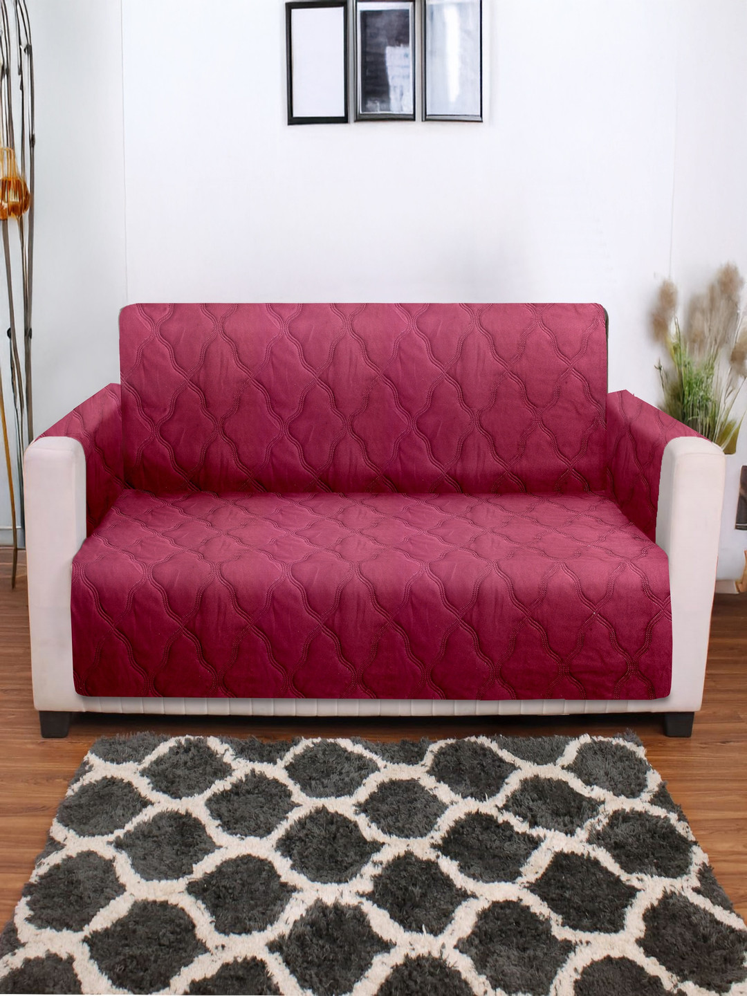 Cortina Velvet Reversible quilt Sofacover,Washable Couchcover with Nonslip and Elasticstra