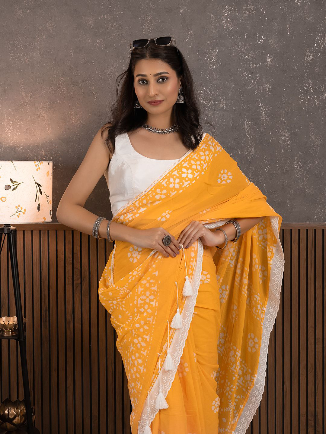 Ushvii Ethnic Motifs Printed Embroidered Chikankari Cotton Saree