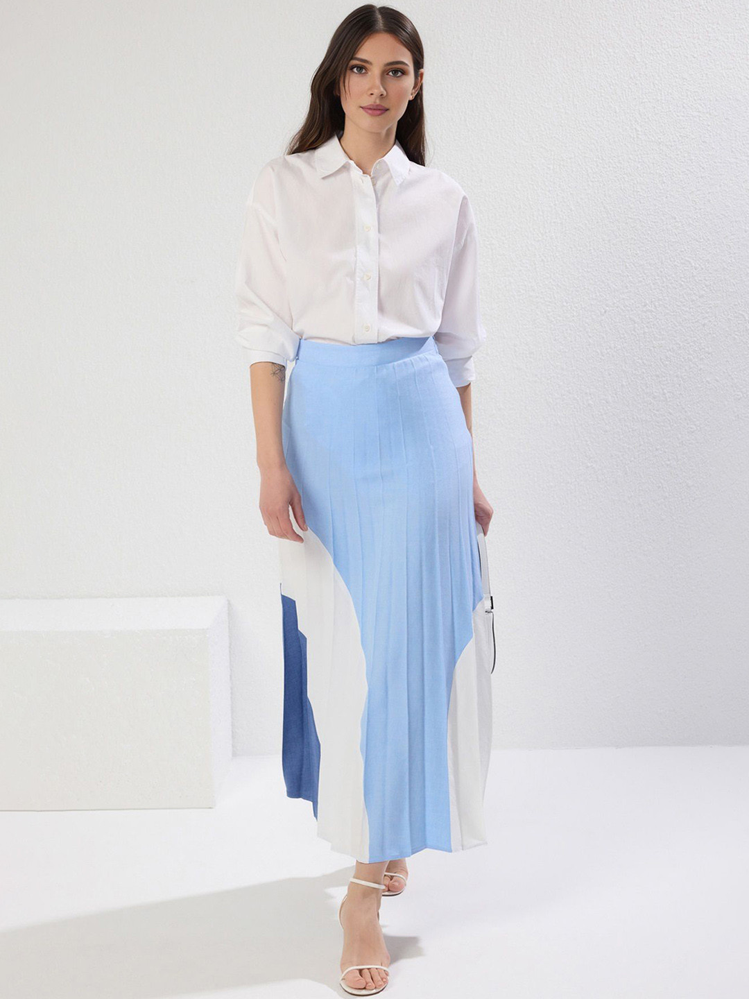 Trendyol Women Colorblocked Pleated Maxi Skirt