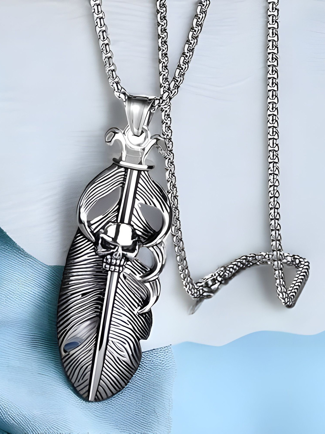 AGARWALPRODUCT Sterling Silver-Plated Feather Leaf Shaped Pendant With Chain