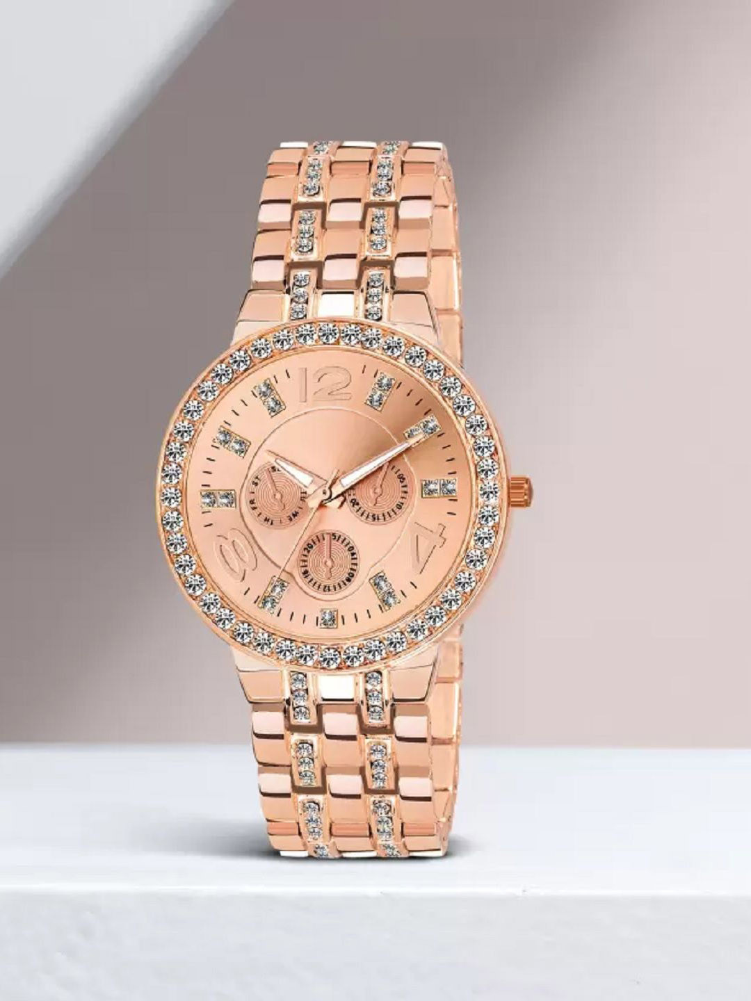 SZN Women Dial & Stainless Steel Straps Analogue Watch Geneva Rose Gold