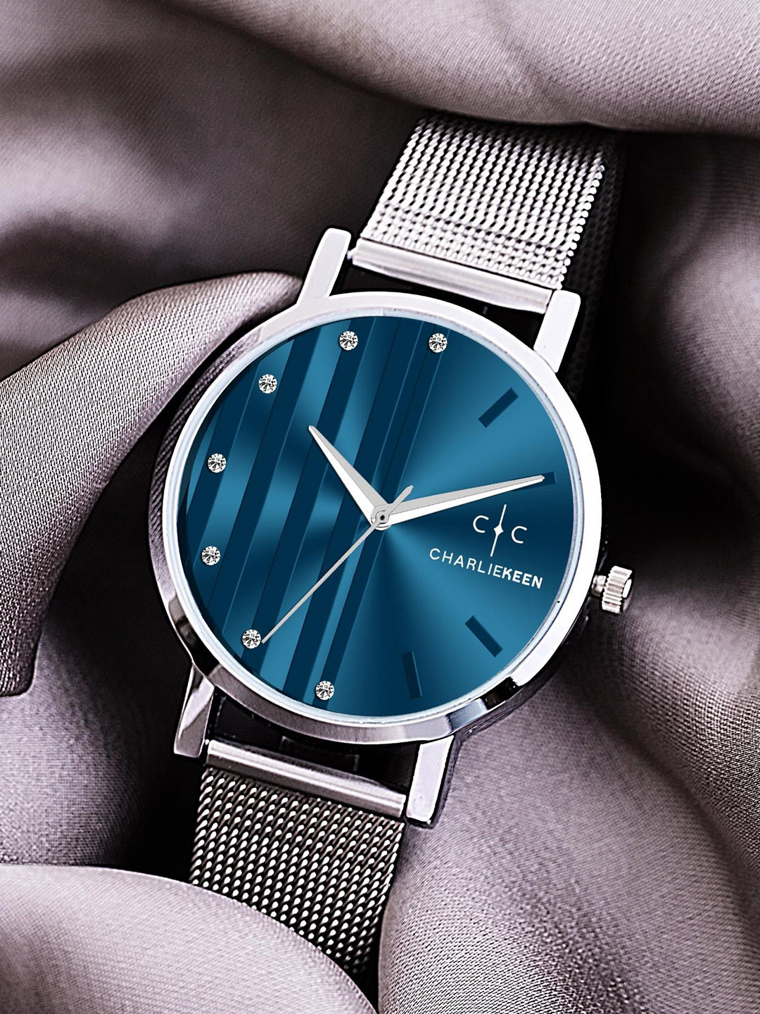 CHARLIEKEEN Women Brass Round Dial & Wrap Around Straps Analogue Watch CC-GR011-BLU-CH