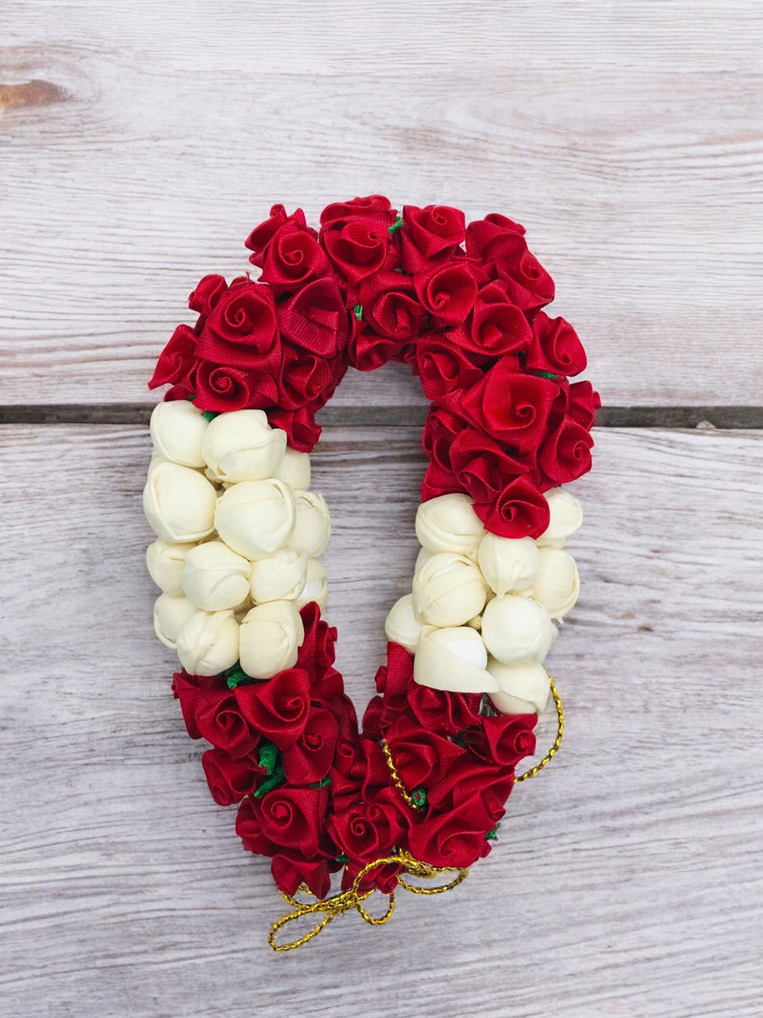 GADINFASHION Women Hair Accessory Set Of Flower and Mogra Gajra