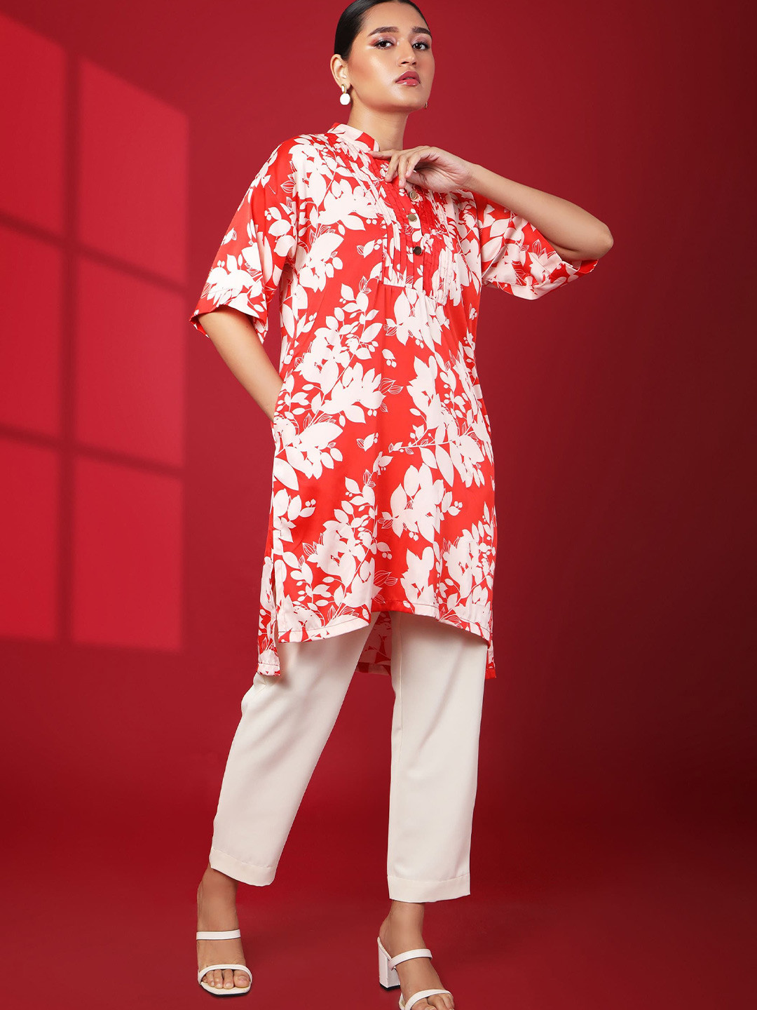 Tamiska By Narendra Kumar Floral Print High-Low Top