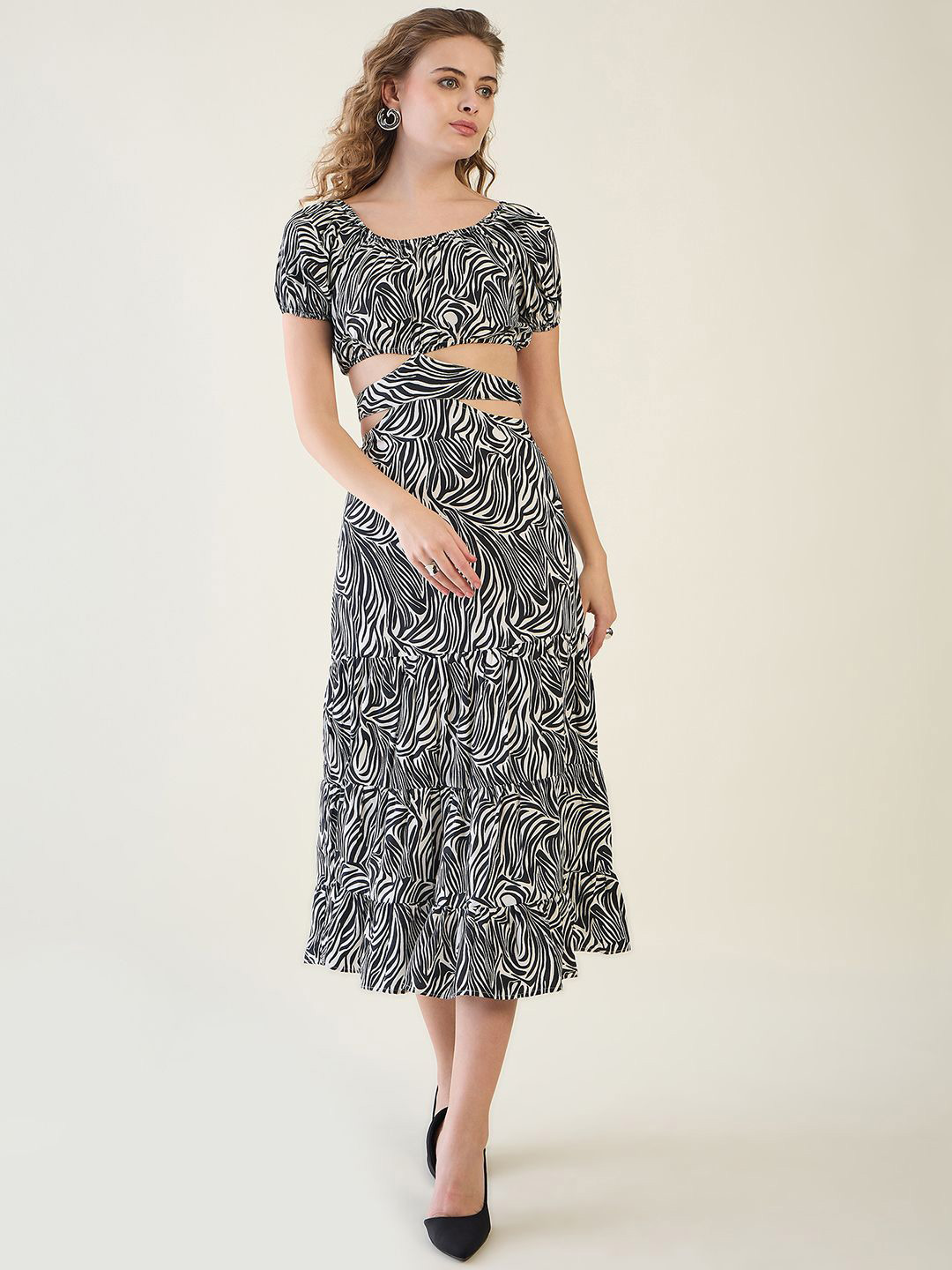 aayu Monochrome Print Puff Sleeve Cut-Outs Tiered Fit & Flare Midi Dress