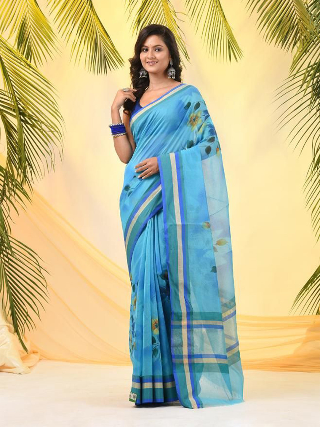VIBHAVARI Floral Printed Saree With Blue Border