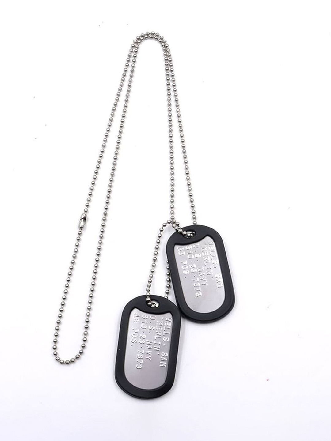 FIMBUL Men Stainless Steel Silver-Plated Locket Pendant With Chain