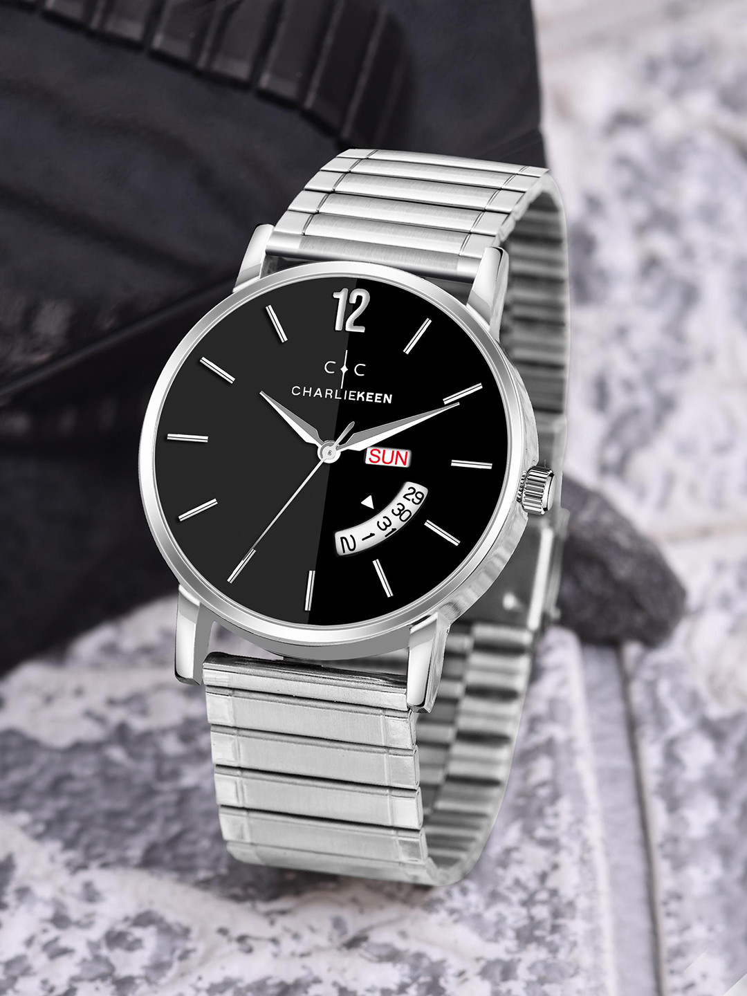 CHARLIEKEEN Men Brass Dial & Wrap Around Straps Analogue Watch CC-GR003-BLK-CH