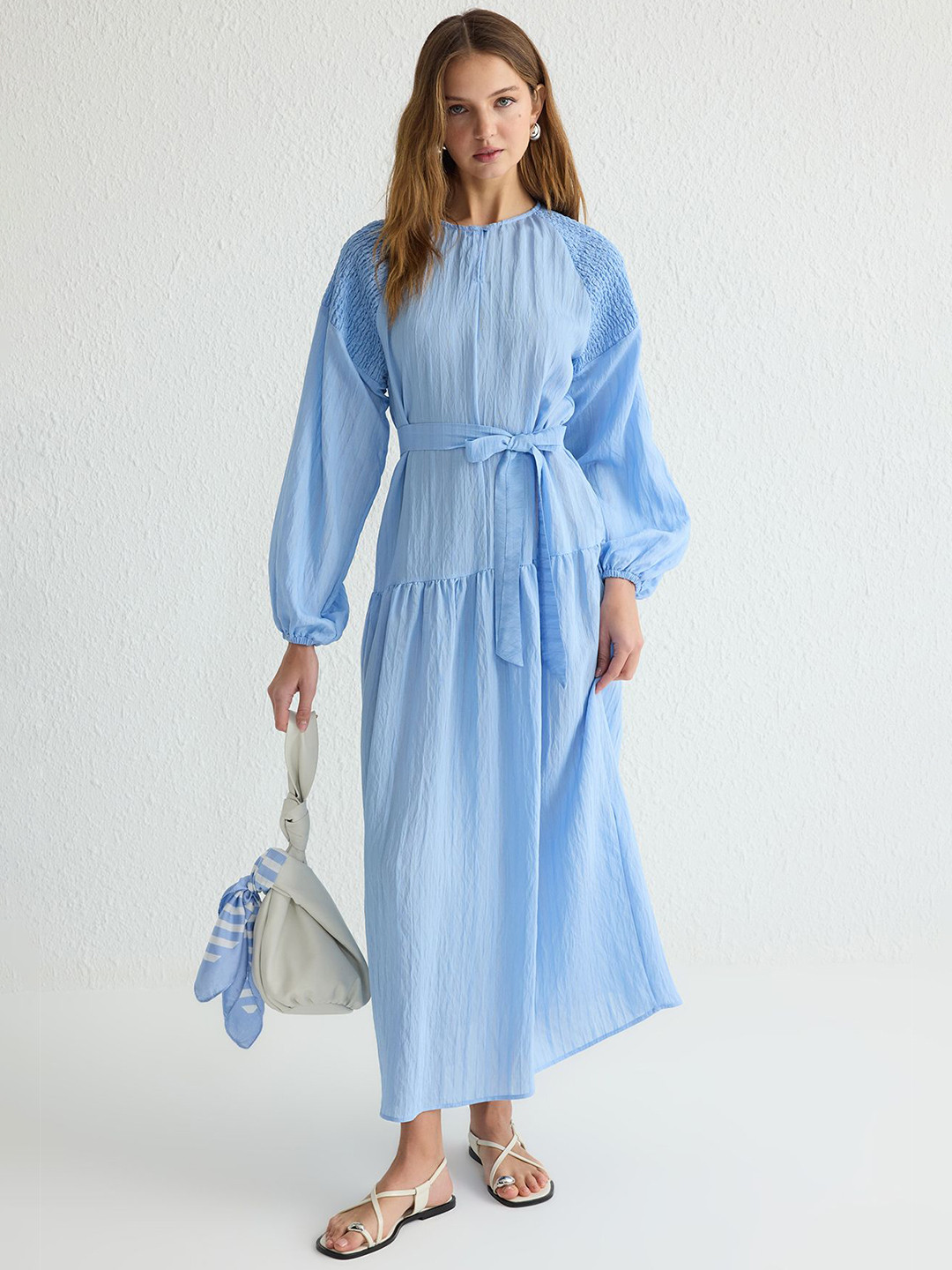 Trendyol Women Smocked Belted Puff Sleeve Maxi Dress