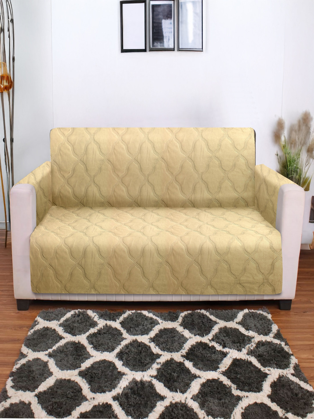 Cortina Velvet Reversible quilt Sofacover,Washable Couchcover with Nonslip and Elasticstra