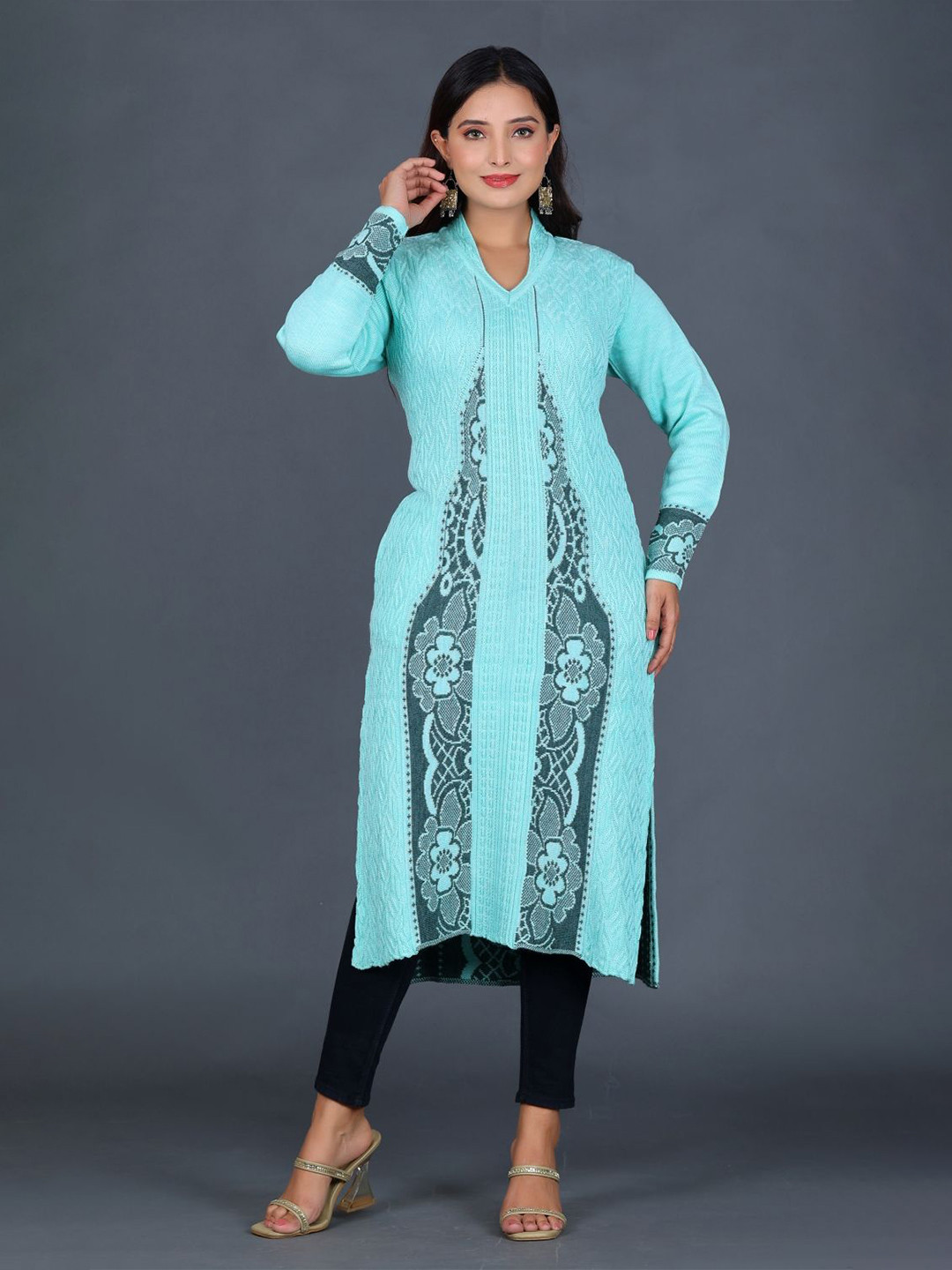 KNITZY Floral Embroidered Woolen Straight Kurta