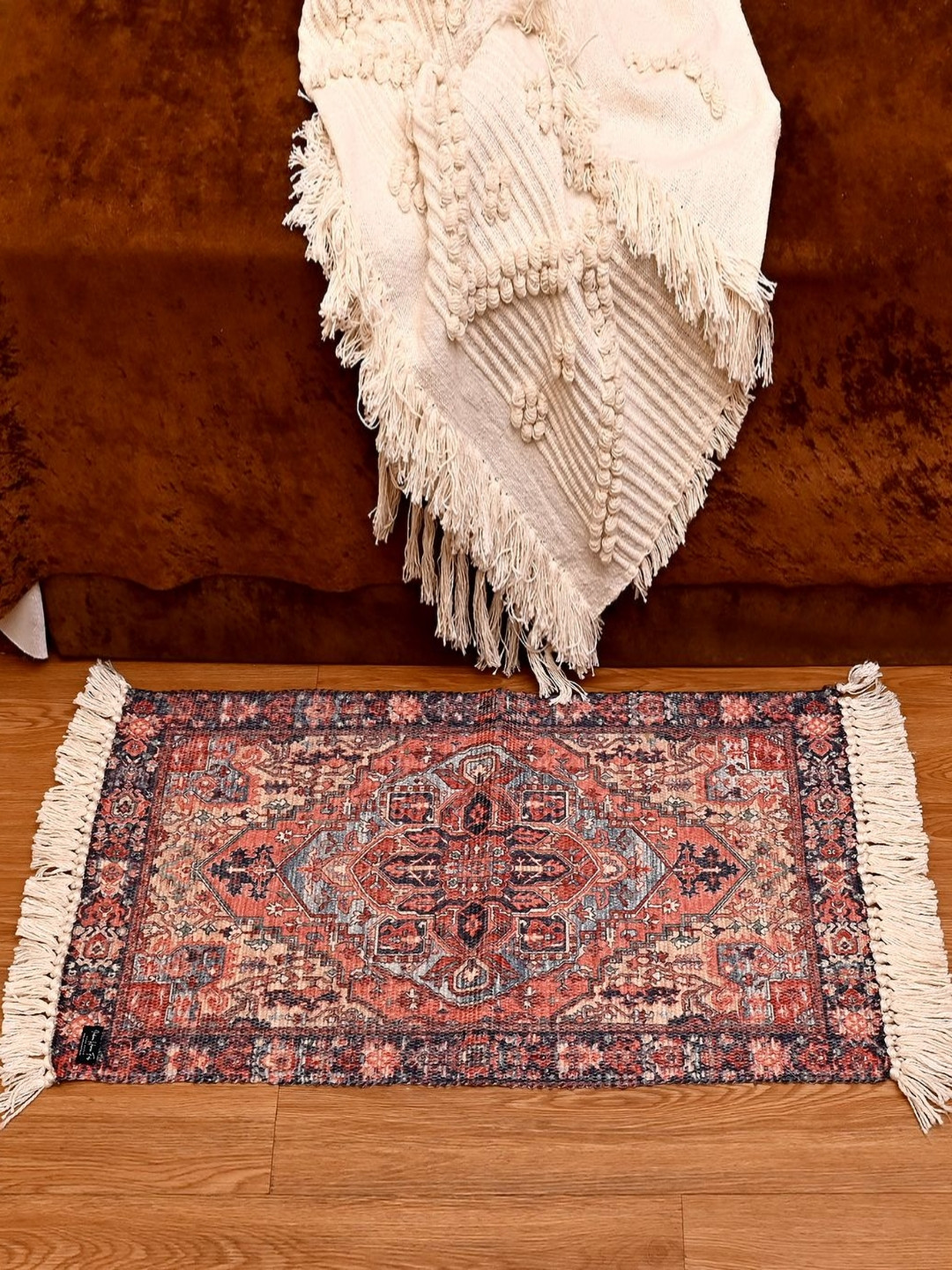 INDIAN HOME FAB Beige & Red Floral Printed Anti-Slip Water Absorbent Cotton Floor Mat