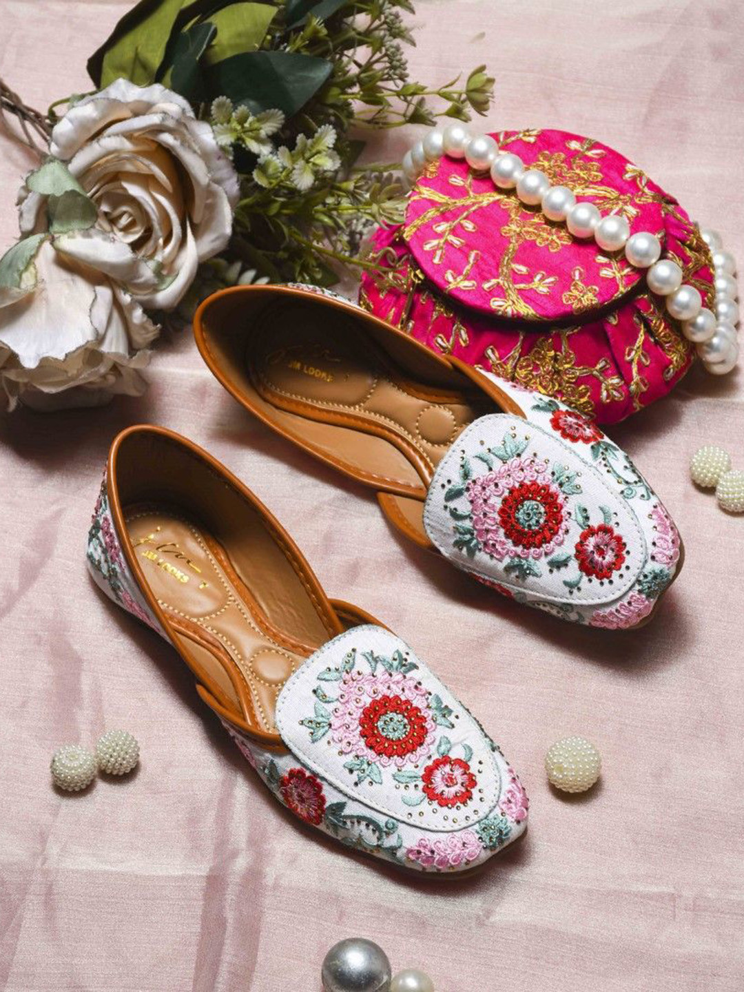 JM Looks Fashion Flat Embellished Open Toe Flat Jutti For Womens & Girls