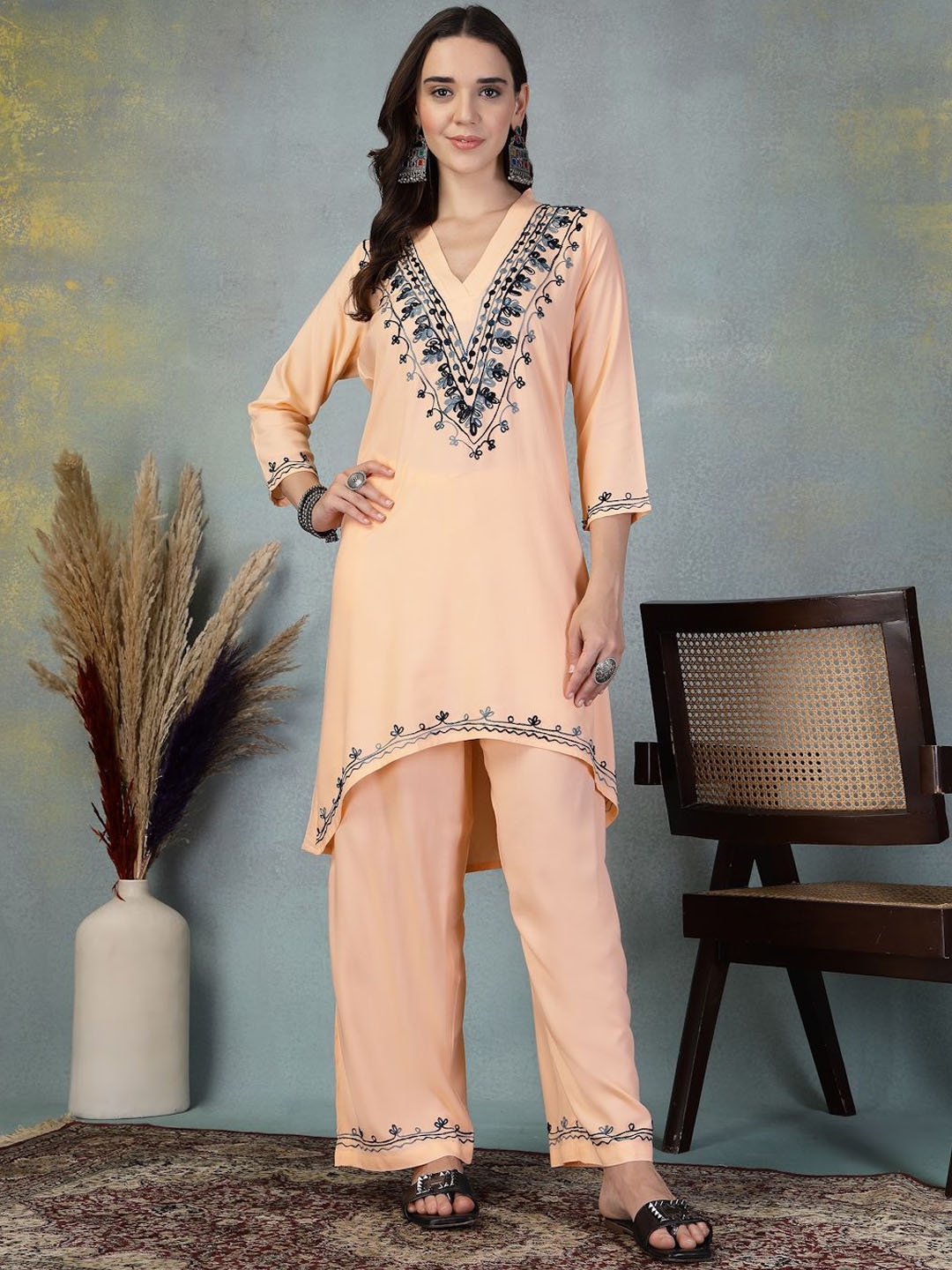 Moda Rapido Floral Embroidered Thread Work A Line Kurta With Palazzos - Kurta Sets for Women 33316005 | Myntra