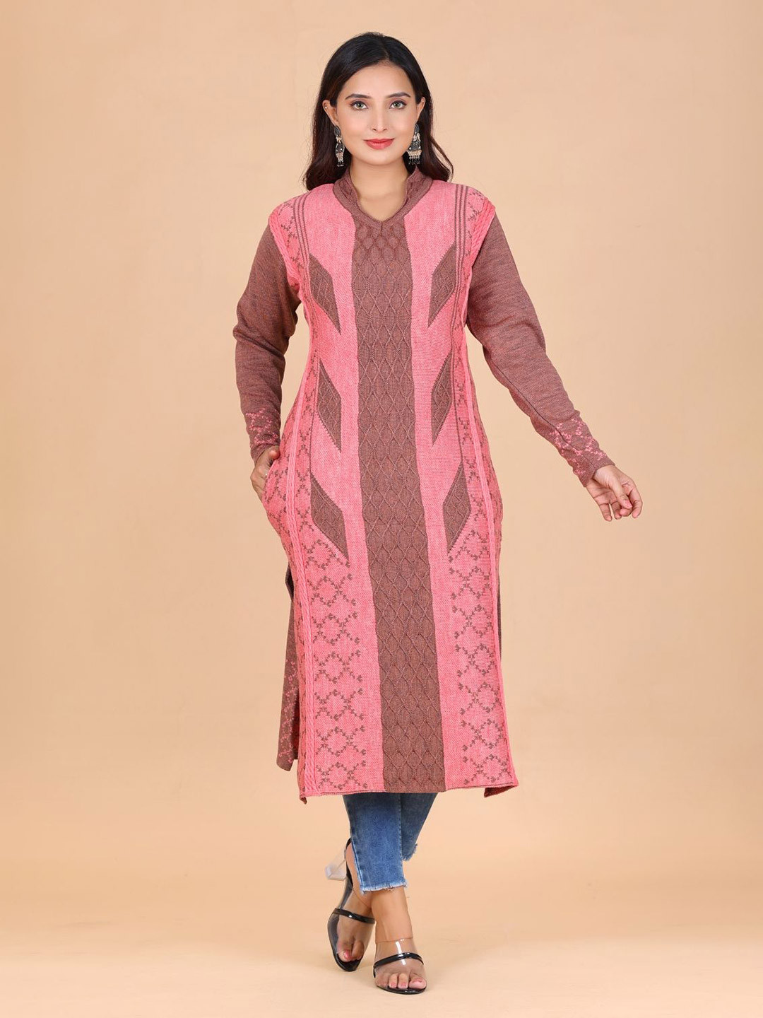 KNITZY Woven Design Woollen Kurta