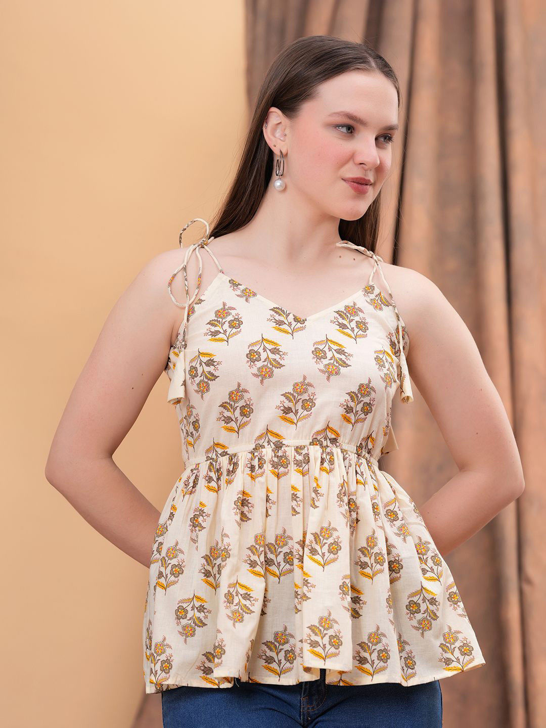 Zenava by Myntra Women Floral Printed V Neck Empire  Top