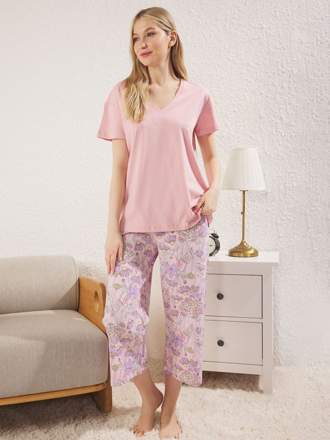 Trendyol Printed V Neck Night Suit