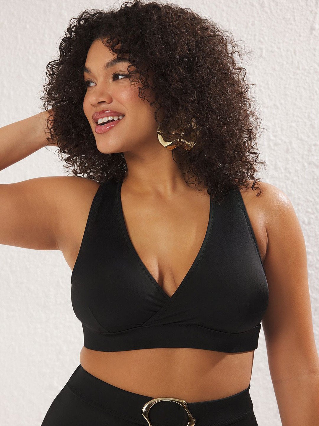 Trendyol Cut-Out Detail Swim Bikini Bra