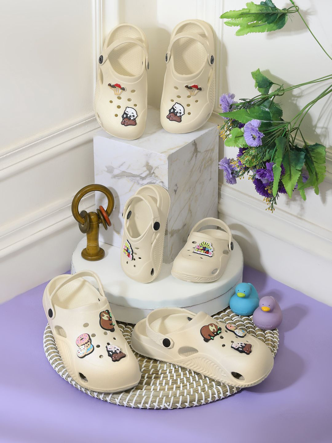 Truffle Collection Unisex Kids T-Strap Flats