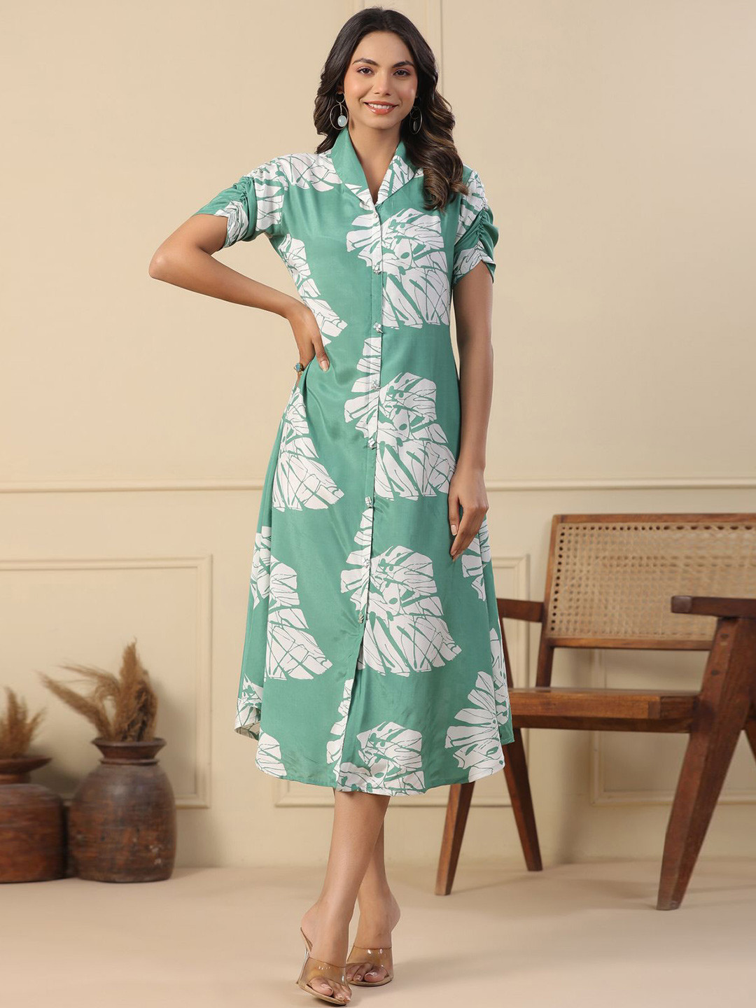 JISORA Women Green Abstract Pritned Shirt Collar Russian Silk A-Line Midi Dress