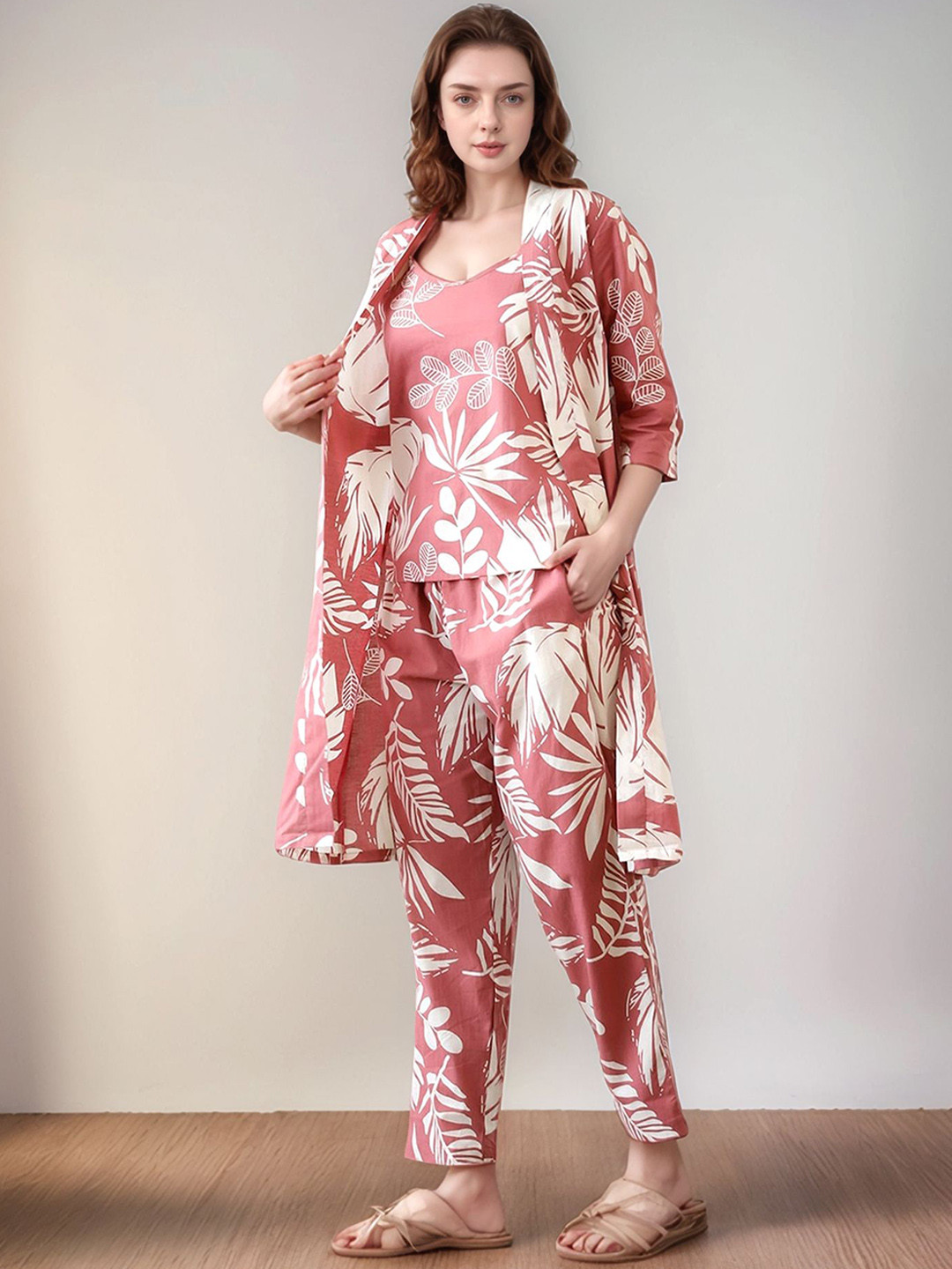 Black Teetar Printed Shoulder Straps Pure Cotton Top With Trousers & Shrug