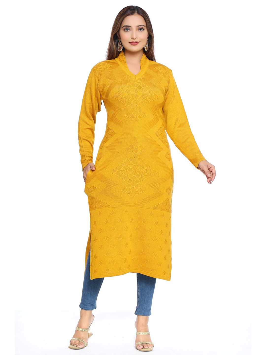 KNITZY Self-Design Woollen Straight Kurta