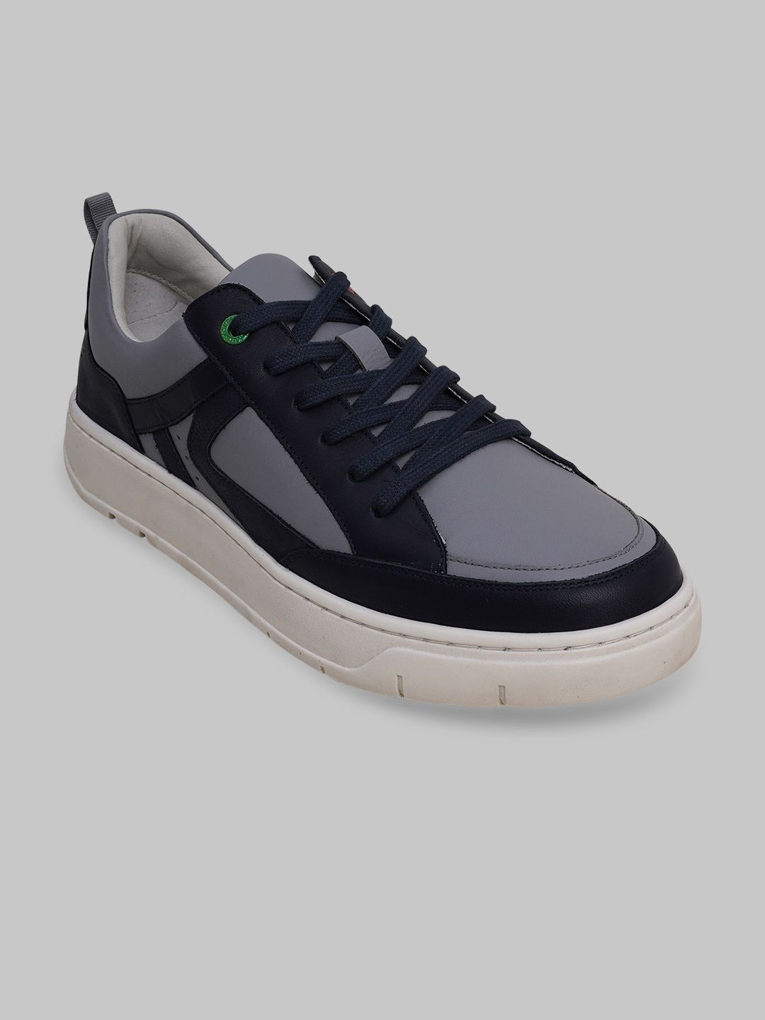 Kickers Men Leather Lace-Ups Sneakers