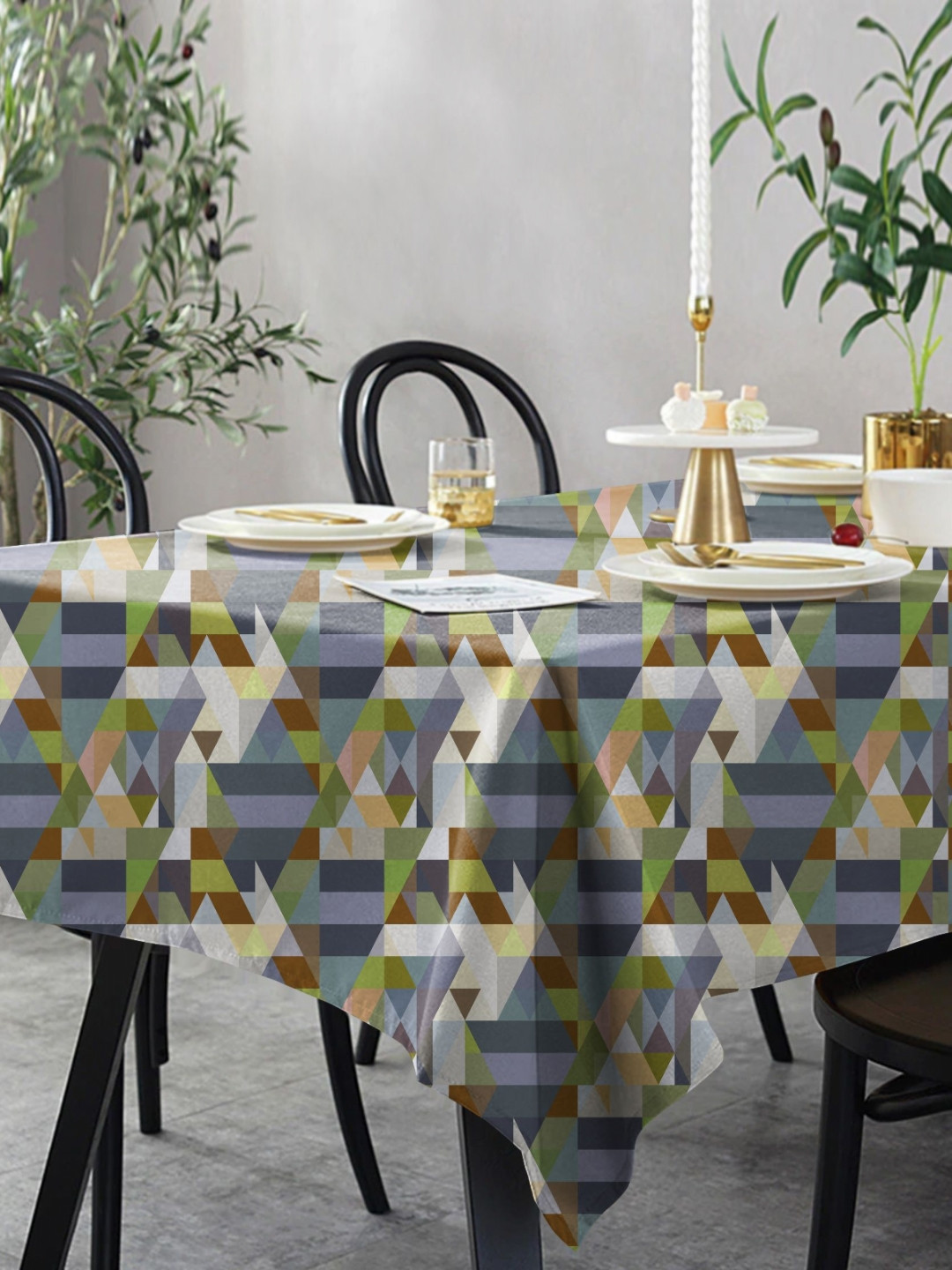 CASABLEU Premium Raga Green Geometric Printed Rectangle 6-Seater Table Covers