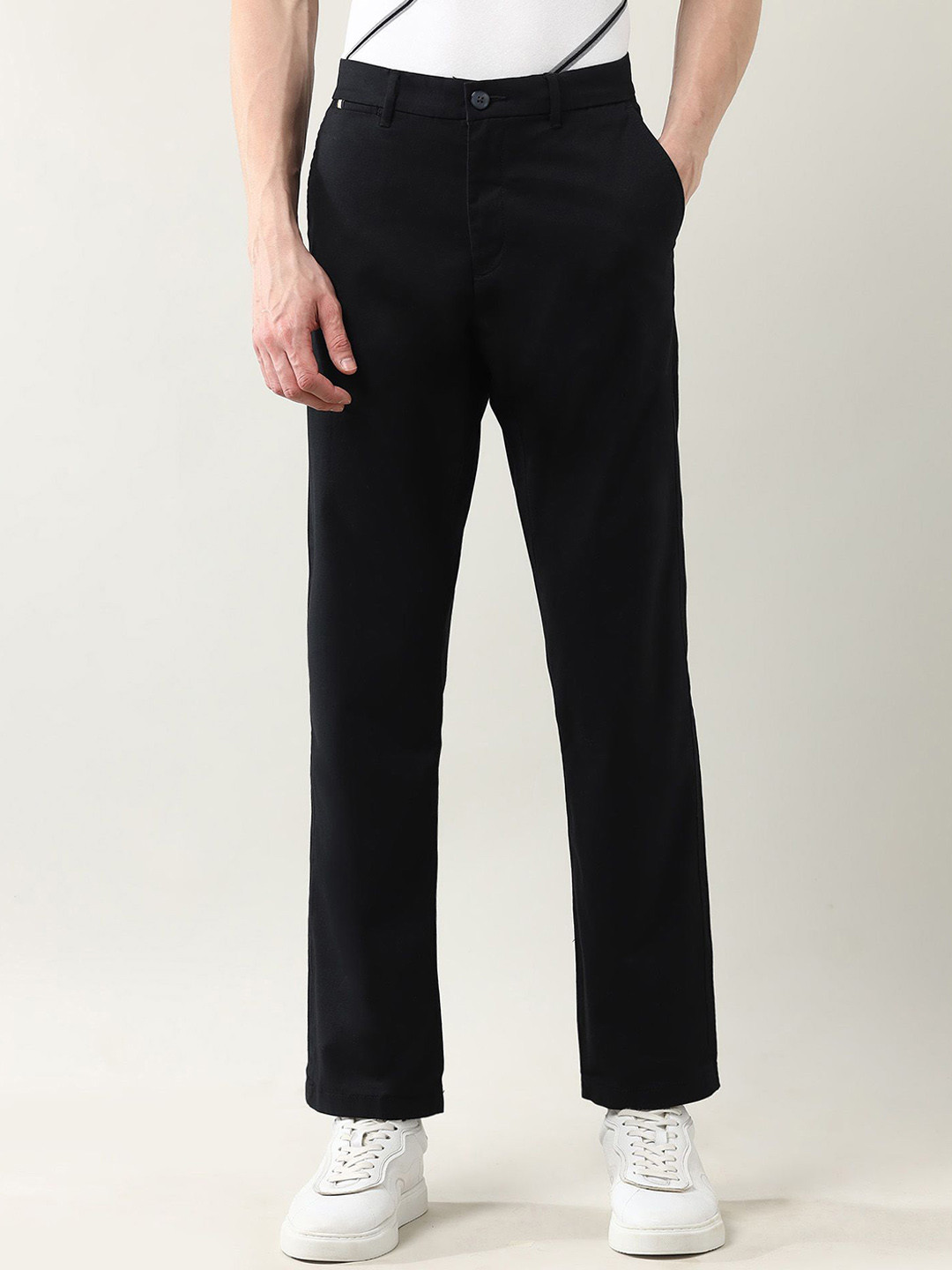 Arrow Sport Men Classic Mid-Rise Regular FitChinos Trousers