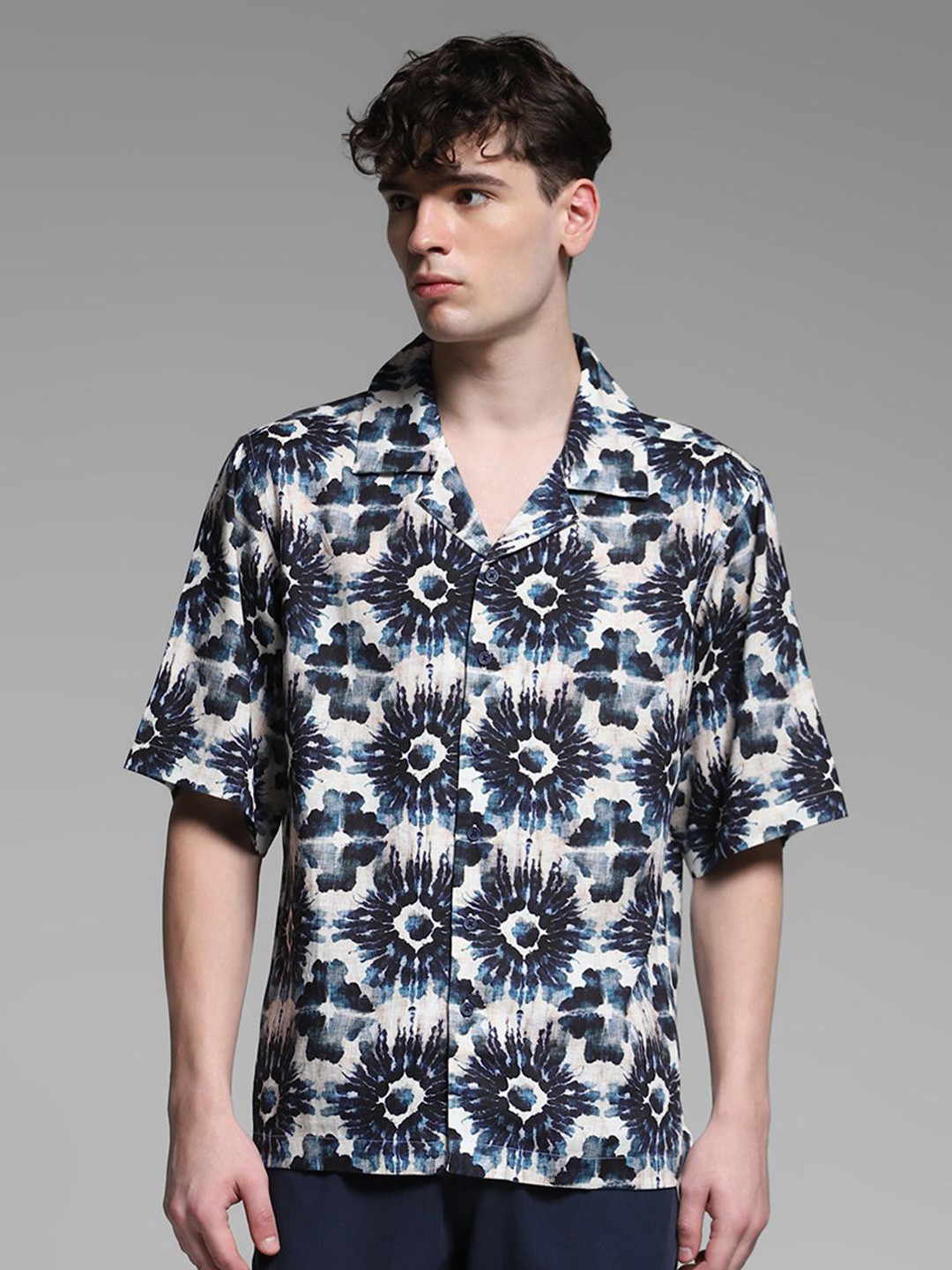 Jack & Jones Men Cuban Collar Floral Printed Casual Shirt