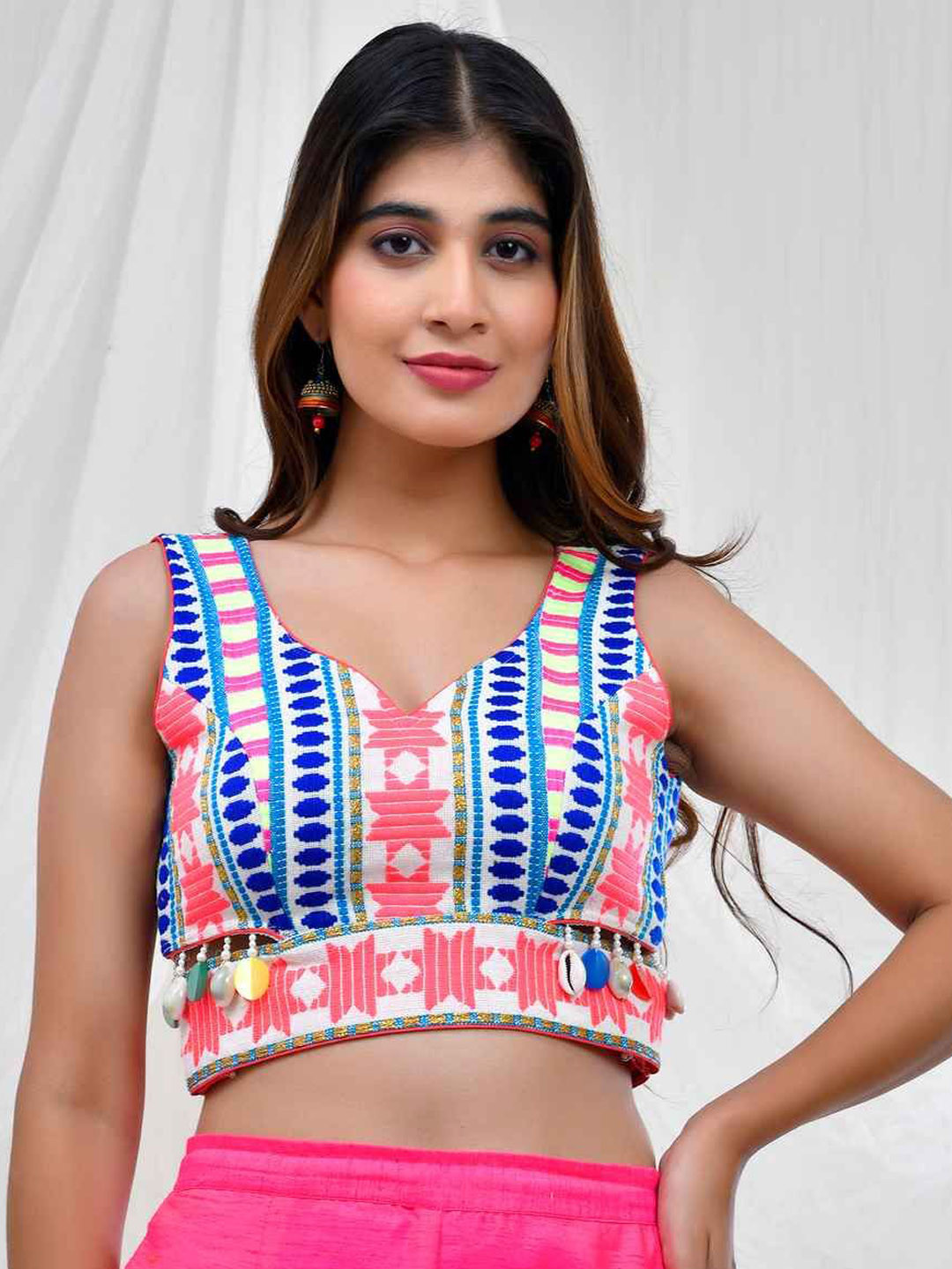 Amodini Designer Studio Geometric Print Jacquard Sweet Heart Neck Padded Saree Blouse