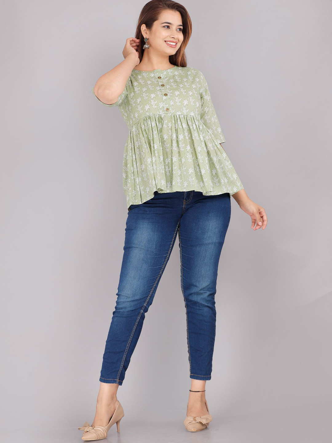 OH MI DIOS Women Floral Printed Empire Regular Top