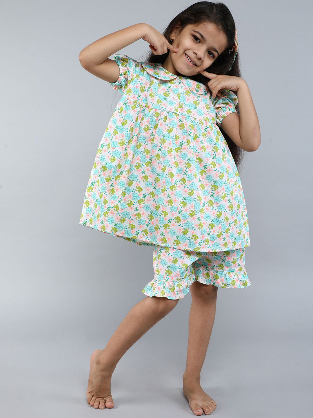 Little Clothings Printed shirt with  half sleeve paired with a Printed Shorts set