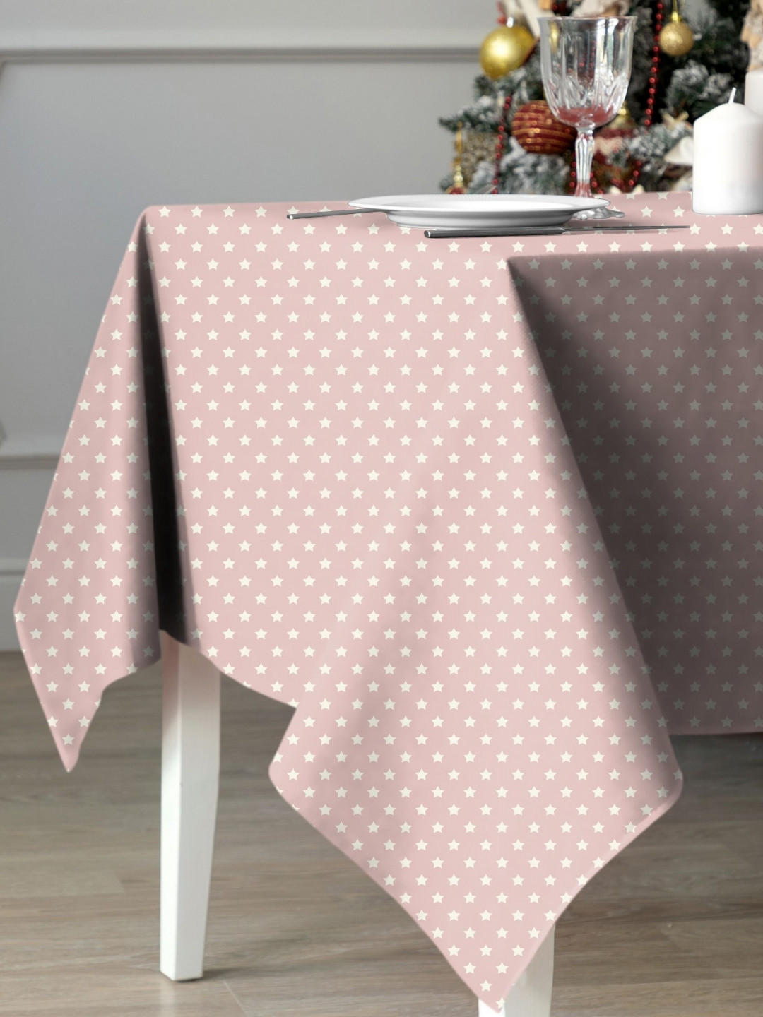 CASABLEU Spring Gallery Pink & White Stars Printed 6-Seater Table Cover