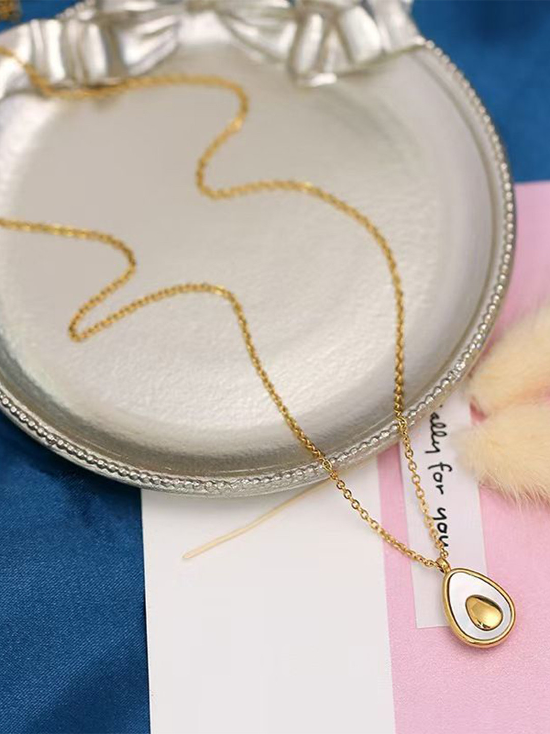 BLACKBOX Stainless Steel Gold-Plated Onyx Oval Anti Tarnish Avocado Pendant With Chain