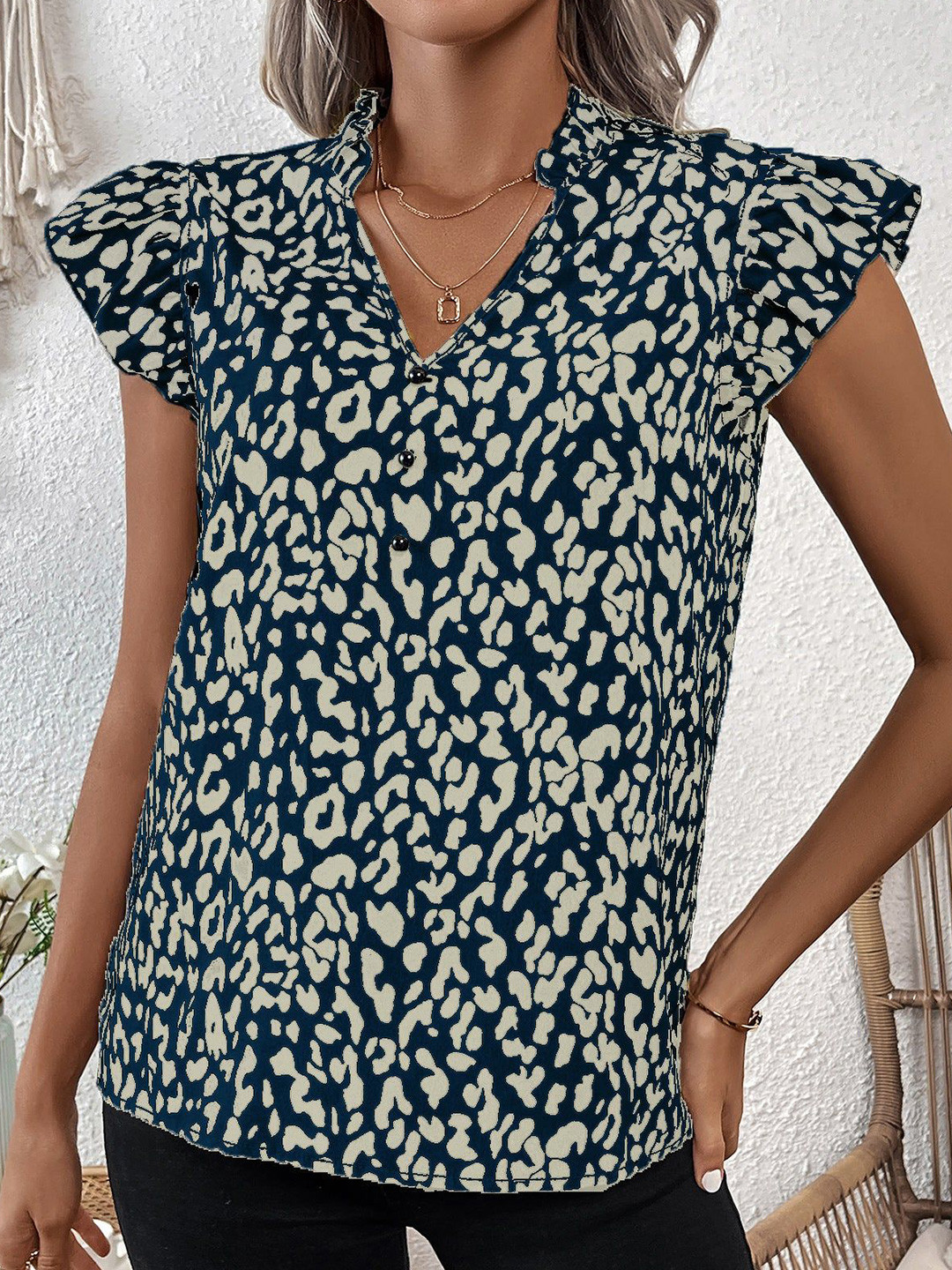 Outzidr White Blue Abstract Print Blouse