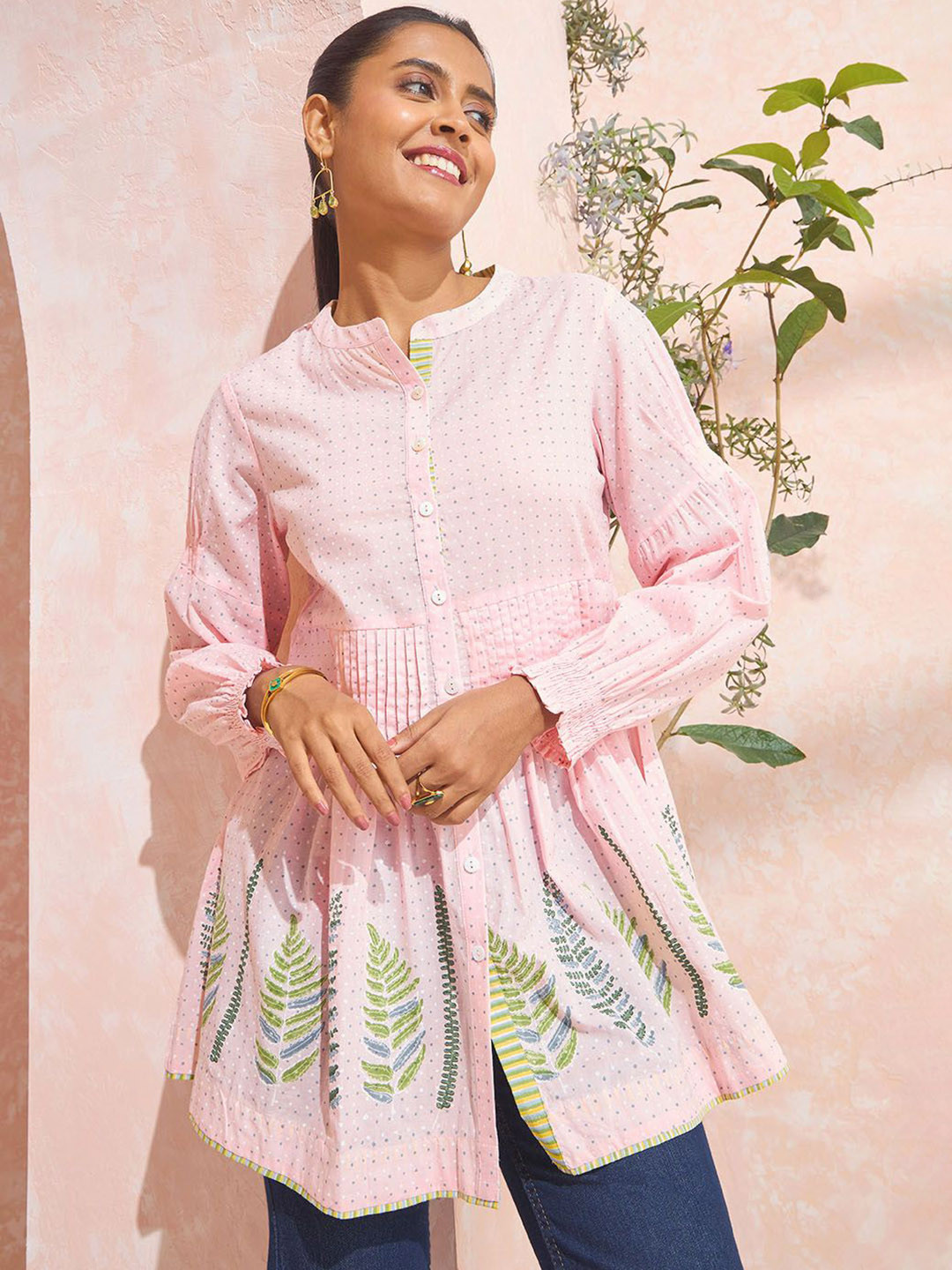 Taneira Polka Dot Printed Mandarin Collar Block Printed Pure Cotton Short Kurta