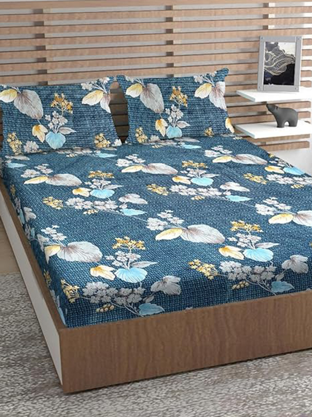 METRO LIVING Blue Floral Microfiber 100 TC Queen Bedsheet with 2 Pillow Covers-93 x 83 inches