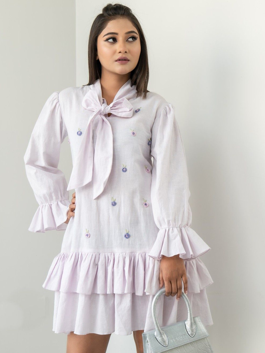 ATTIBO Tie-Up Neck Bell Sleeve Linen A-Line Layered  Dress