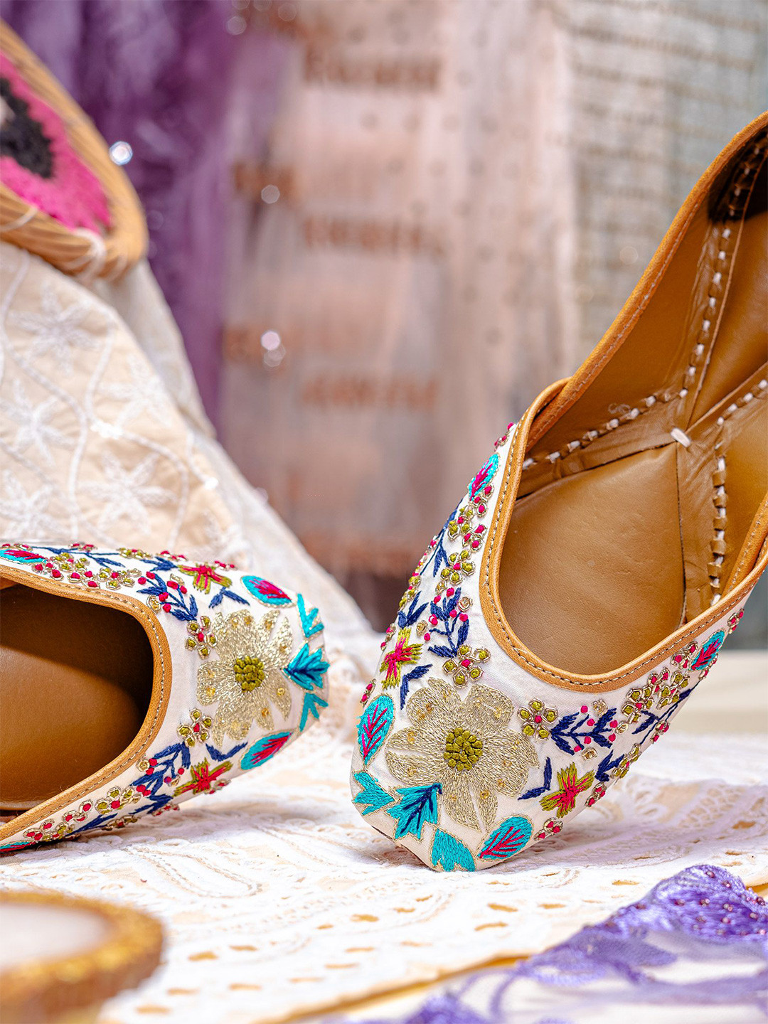 NR By Nidhi Rathi Women Embellished Ethnic Mojaris with Embroidered Flats