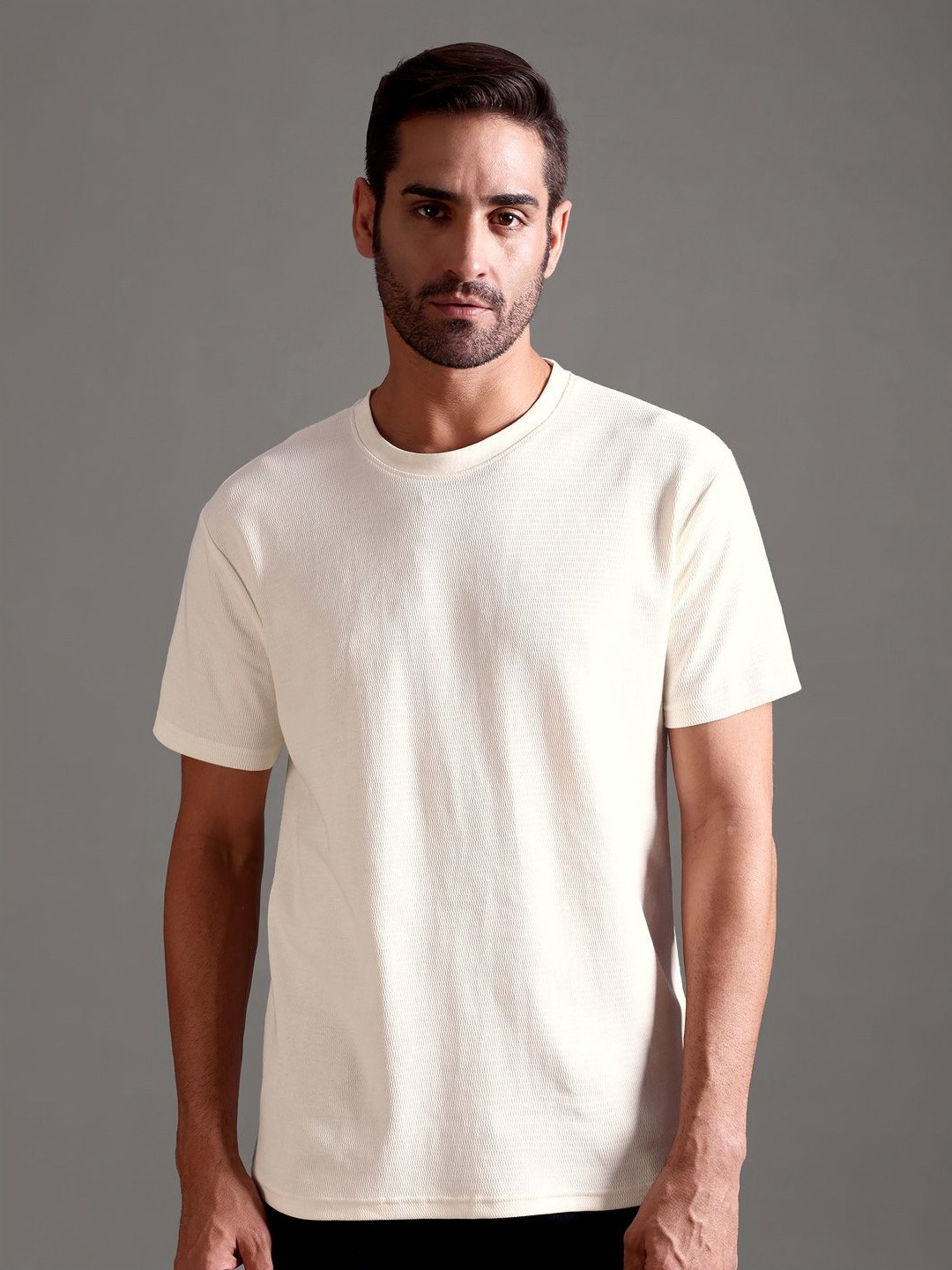 String Scape Men Eyelet Waffle Textured Crew NeckCombed Cotton T-Shirt