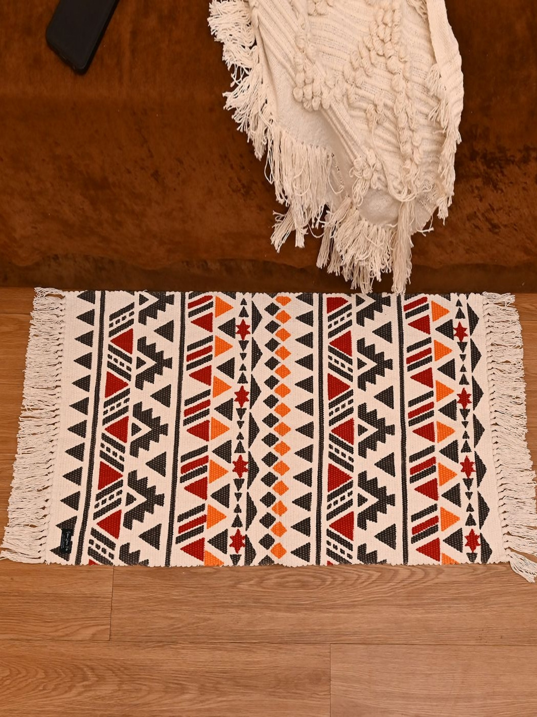 INDIAN HOME FAB Beige Geometric Printed Anti-Slip Water Absorbent Cotton Floor Mat