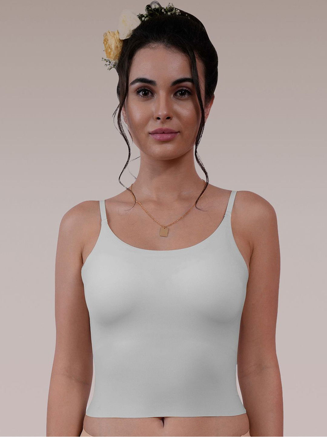 Soie Women Seamless Body Fit Padded Camisoles with Detachable Straps