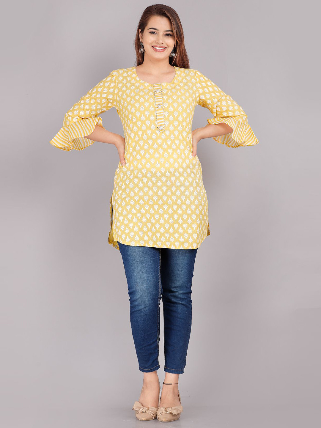 OH MI DIOS Bell Sleeve Longline Top