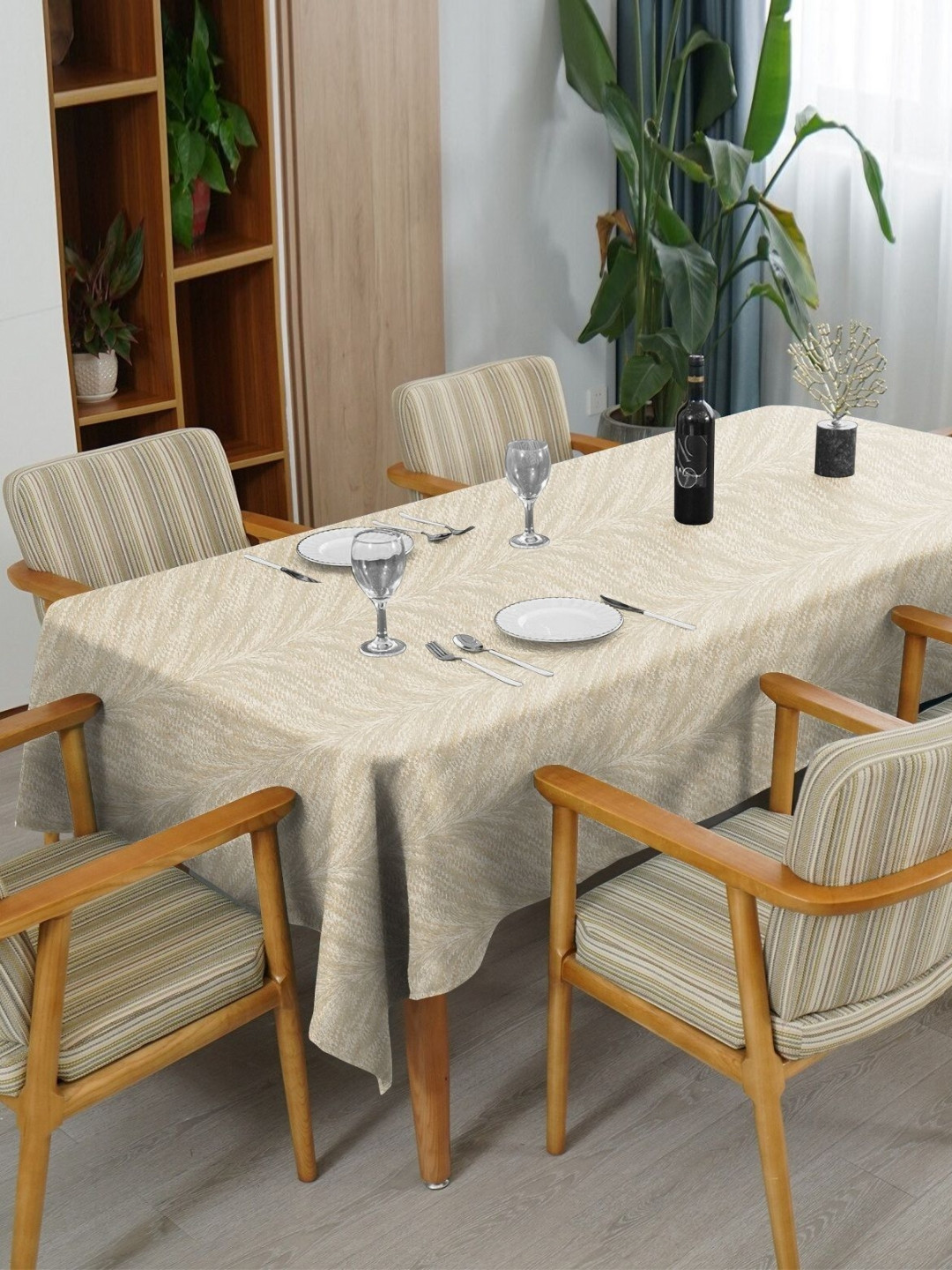CASABLEU Premium Luxor Cream-Coloured Printed Rectangle 6-Seater Table Covers