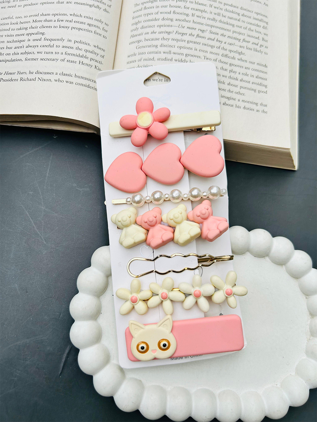 Radhya Accessories Embellished 7 hair clips combo card