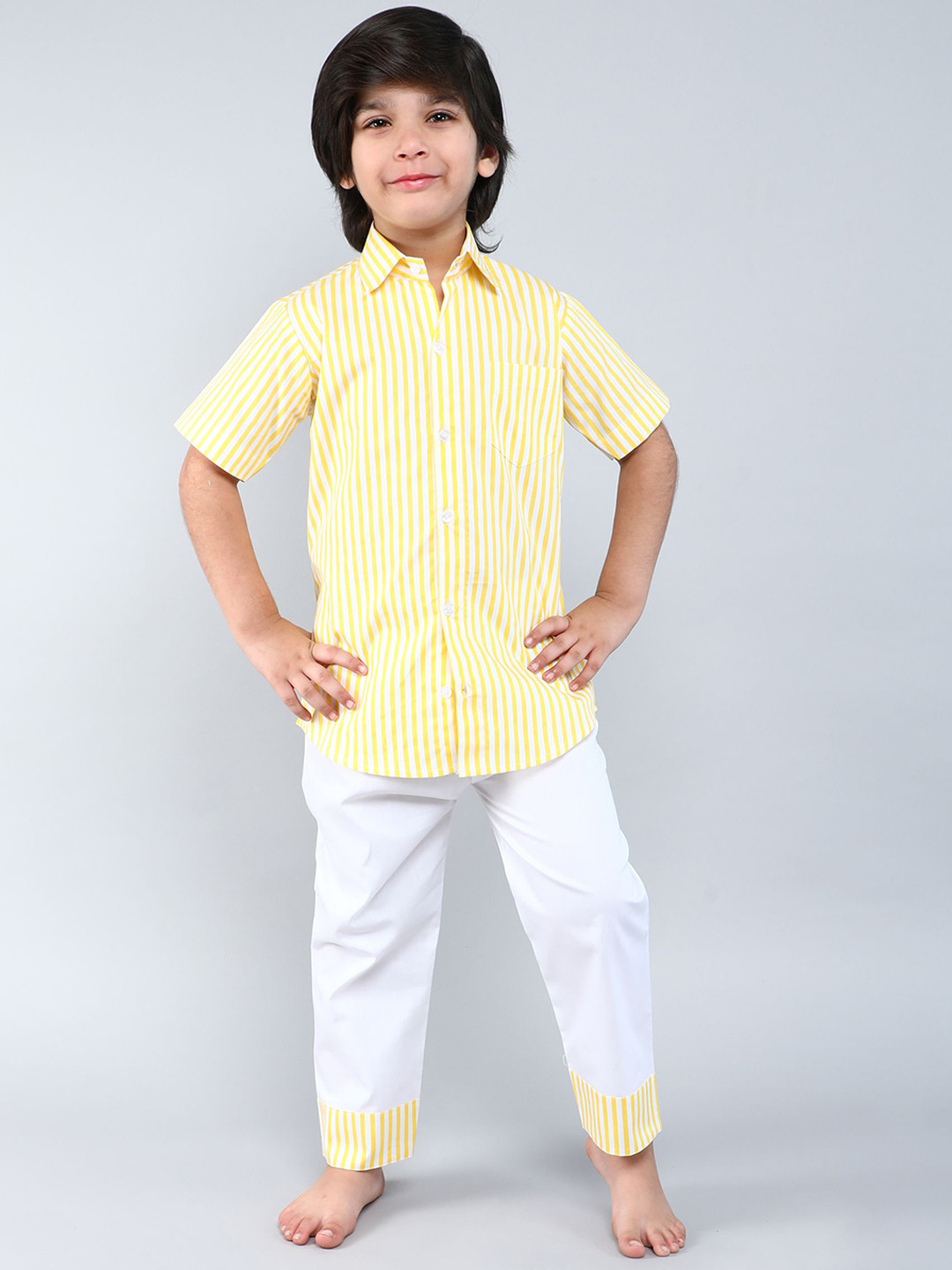 Little Clothings Boys Printed shirt with collar neck pajama set