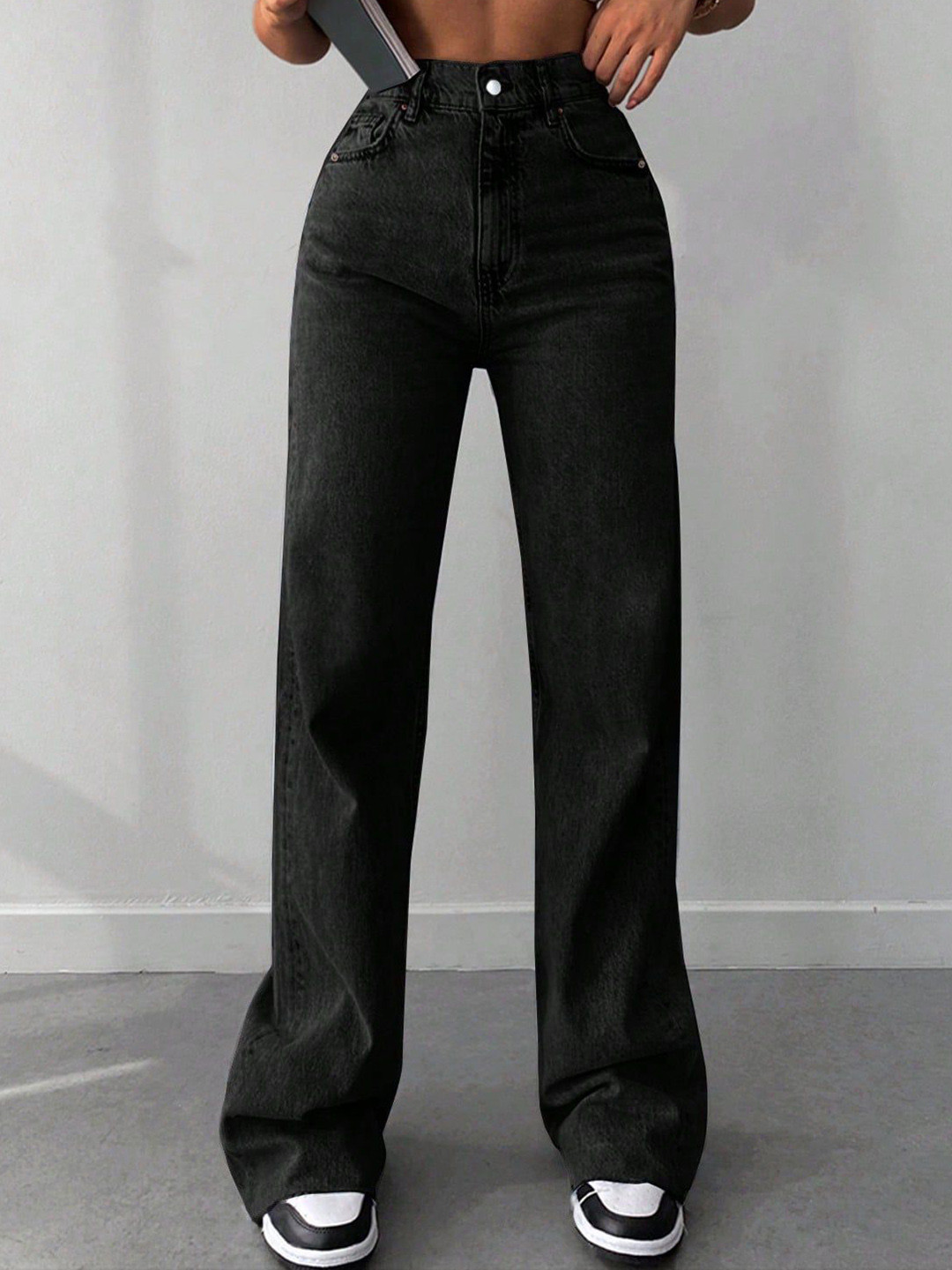 DressBerry Women Comfort Baggy Fit High-Rise Light Fade Acid Wash Stretchable Jeans